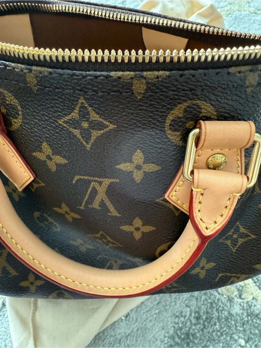Louis Vuitton Monogram Speedy Bandoulière 25